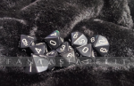 Opaque: Poly D10 Black/White (10)