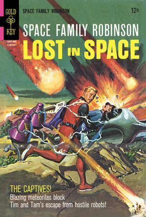 Space Family Robinson Archives 4 (HC)