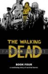 kuva tuotteesta on linkki tuotesivulle: Walking Dead  04 (HC)