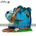 kuva on linkki tuotesivulle: Lilo & Stitch Figurine: Stitch Guitar